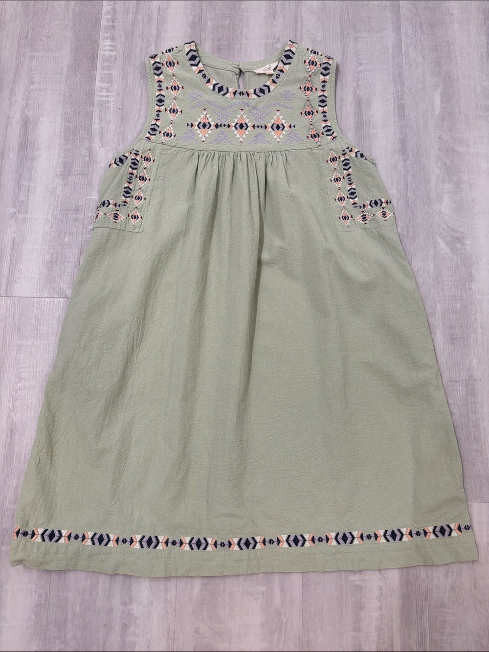 easel Sage Green Embroidered Sleeveless Dress Side pockets Size Medium